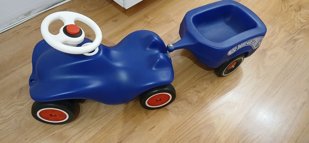 Jeździk Bobby Car z przyczepką