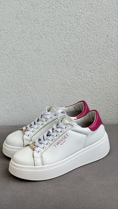 Twinset продам кросівки