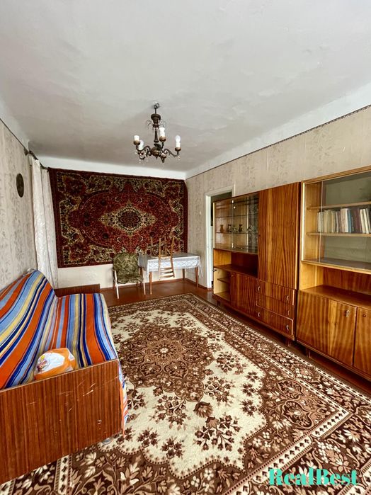 Продаж / Квартира / Заводська, Оженін