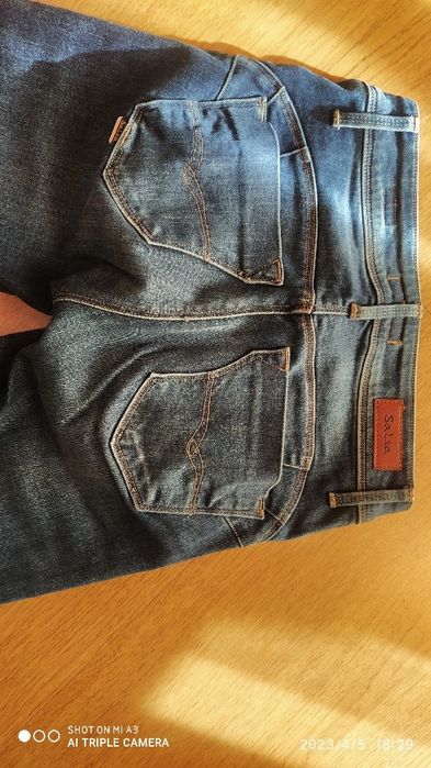 Jeans salsa direitos push up wonder