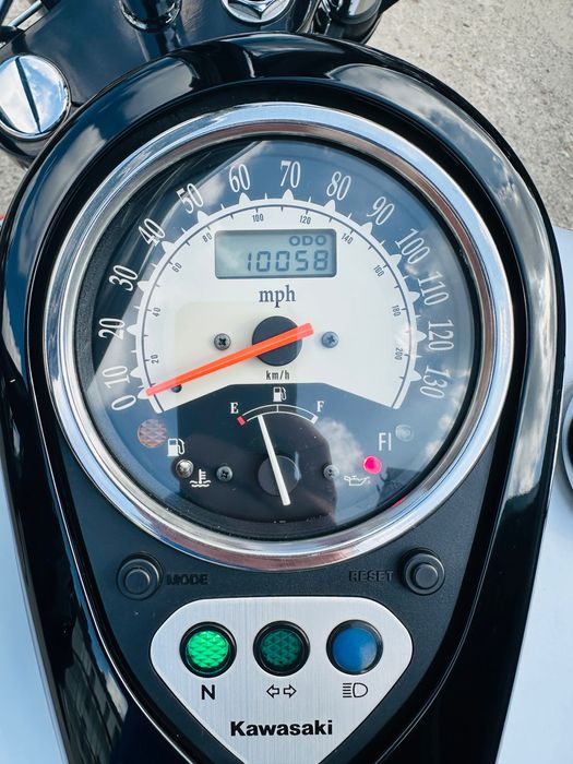 Kawasaki VN 900 Custom