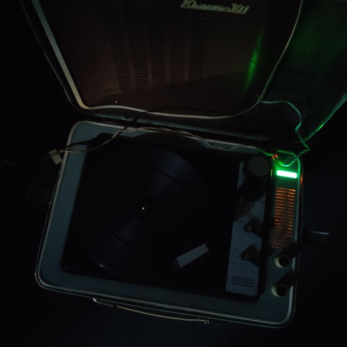 Электрофон "Юность - 301".