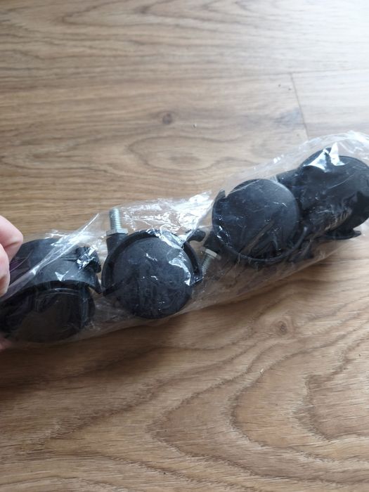 Kółka do fotela obrotowego czarne plastikowe