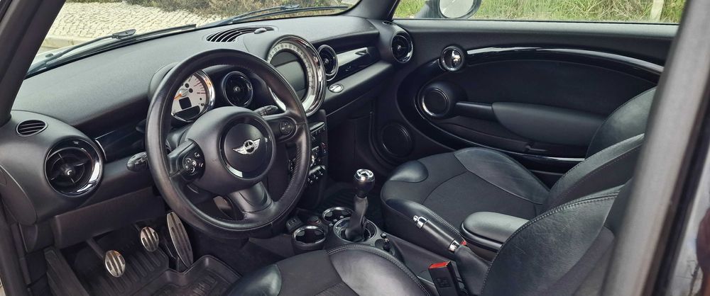 Mini Cooper S R56  N18 (Já o motor fiável)