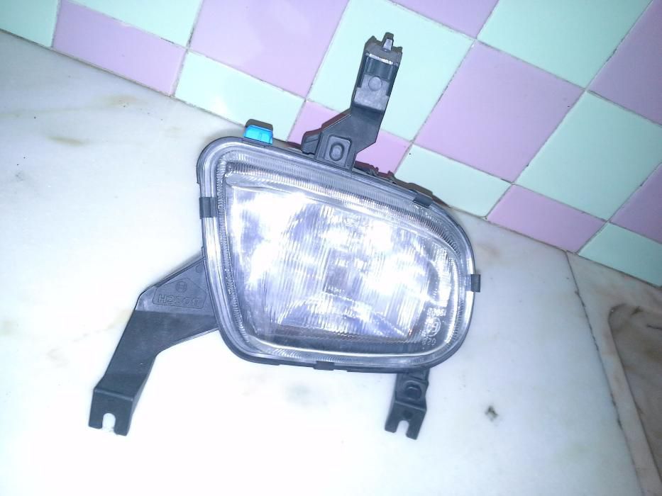 Farol de Nevoeiro Direito Novo Original Bosch Peugeot 306