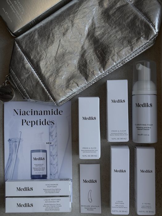 Medik8 travel size семпл гель сиворотка тонік ретиналь