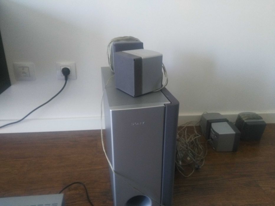 Aparelho de Som com sistema Sunround SONY
