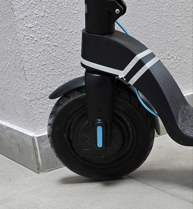 Електросамокат Proove Model X-City Pro в гарному стані