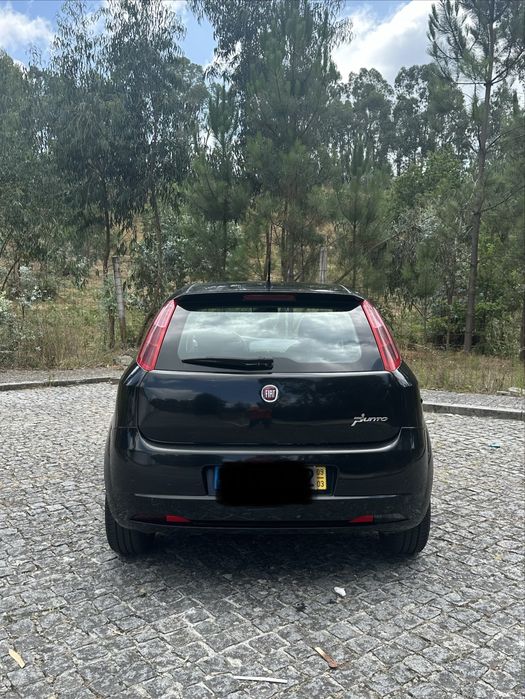 Fiat Grande Punto 1.3 Multijet 75 CV – Único Dono – Bem Estimado