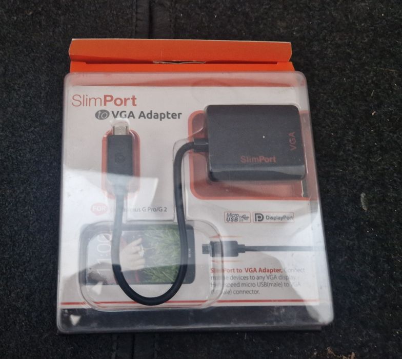 VGA Adaptor. Nunca usado