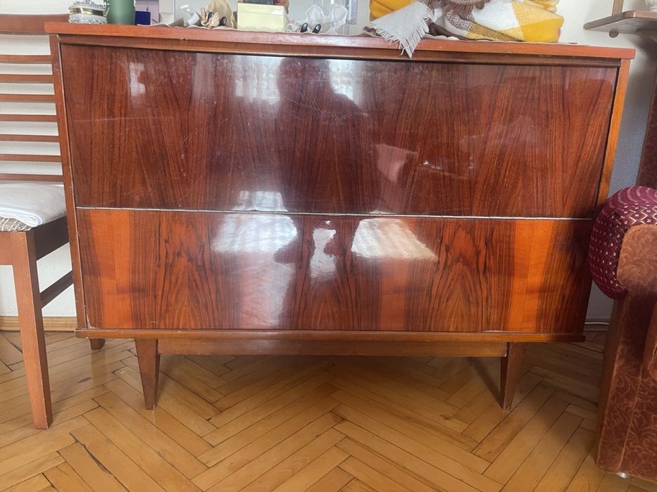 Віддам безкоштовно, стінку, тумбу