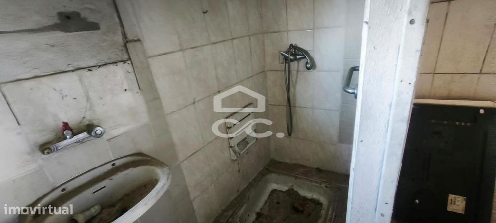 Moradia para Restauro Caldas de Vizela