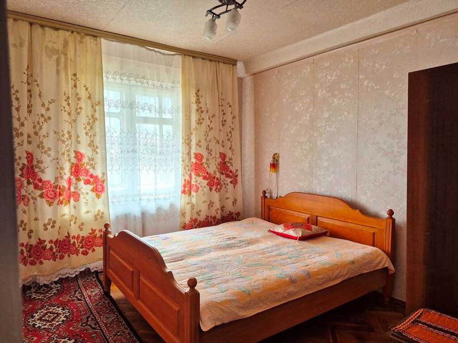 Оренда 2-кімнатна квартира на Русанівці, вул. Ентузіастів, 35