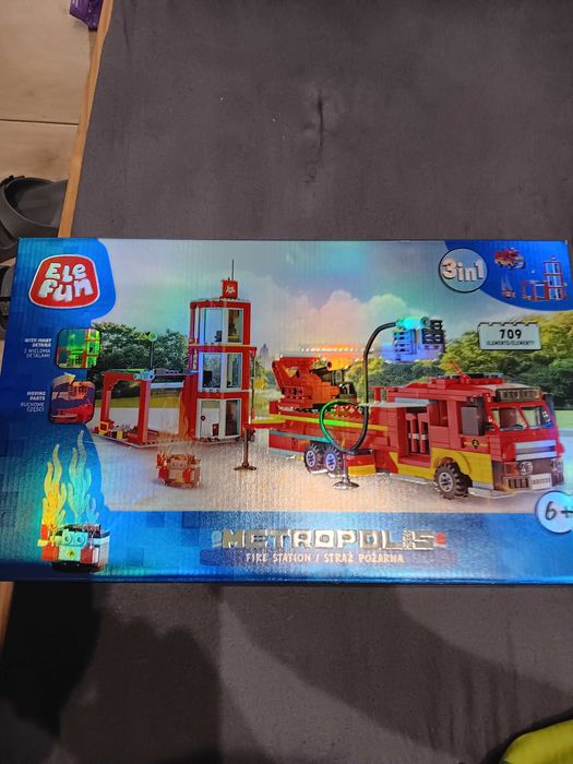 Klocki straż pożarna  ELE FAN 709 elementów