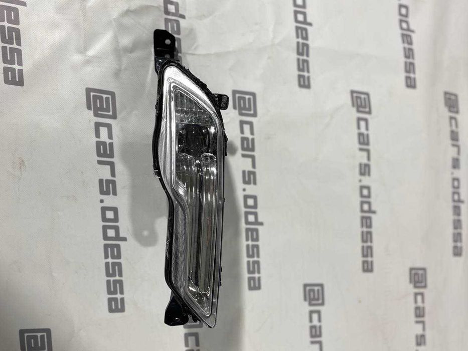 Противотуманная фара LED Ford Fusion 2017-18