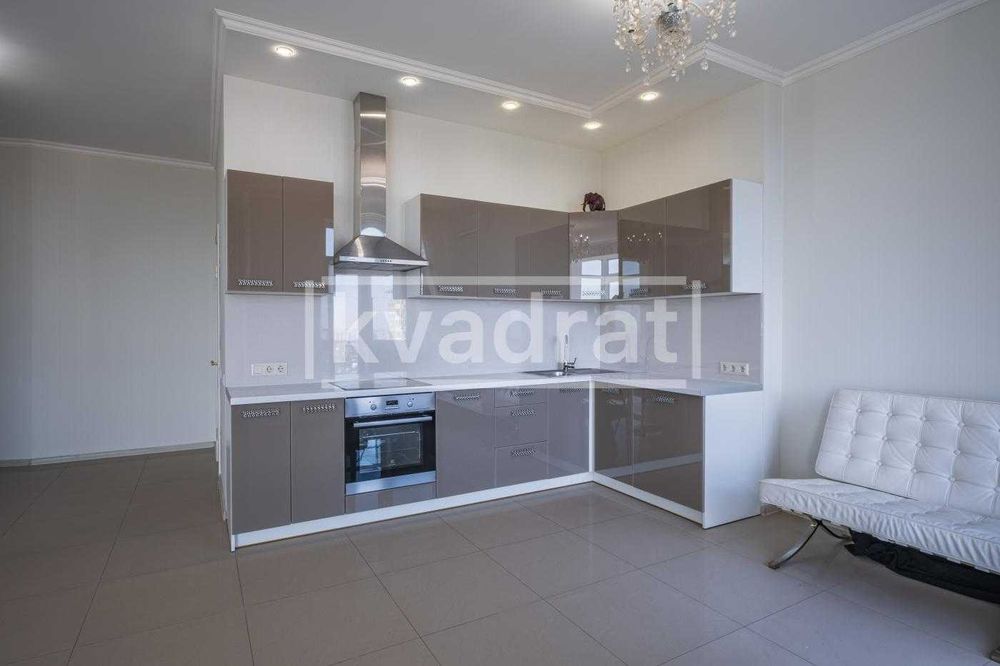 Оренда 2к квартири 67м2 ЖК "Панорама на Печерську" вул. Коновальца 44А