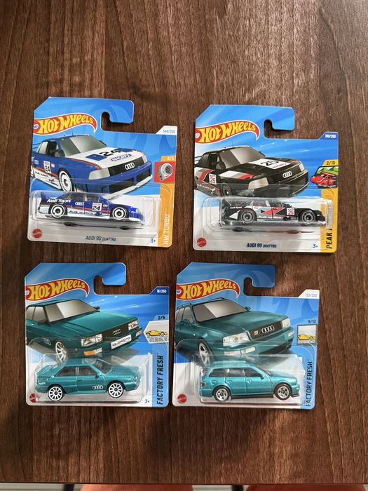 Zestaw autek hot wheels audi