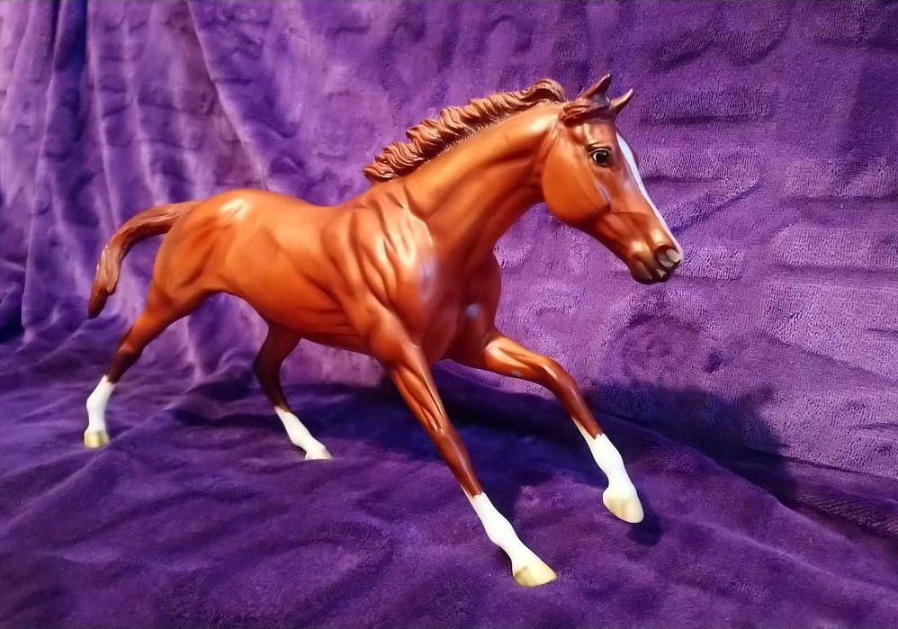 Breyer Traditional - California Chrome - figurka konia