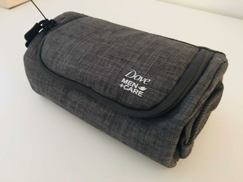 Estojo de Higiene - para Homem, marca Dove