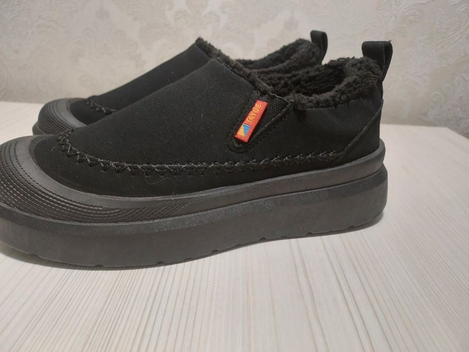 Жіночі теплі черевики,  38 р.