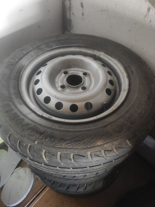 Колеса r13,літня резина.