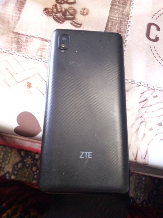 Продам телефон в хорошому стані