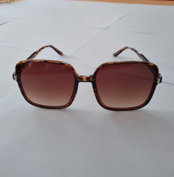 Okulary przeciwsłoneczne w panterkę Retro UV 400