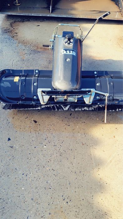 Zamiatarka szczotka do traktorka