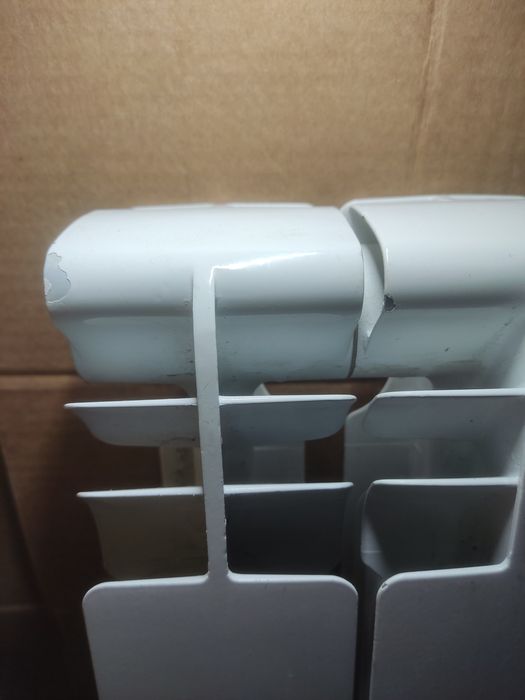 Радіатор опалення біметалевий 7 Ребер. Marek Titan 500/96.Радиатор бат