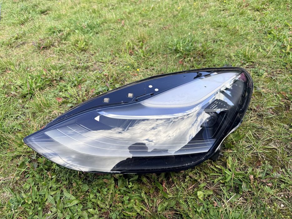 Lampa przednia lewa Tesla Model 3 Y Matrix 1514952-00-C