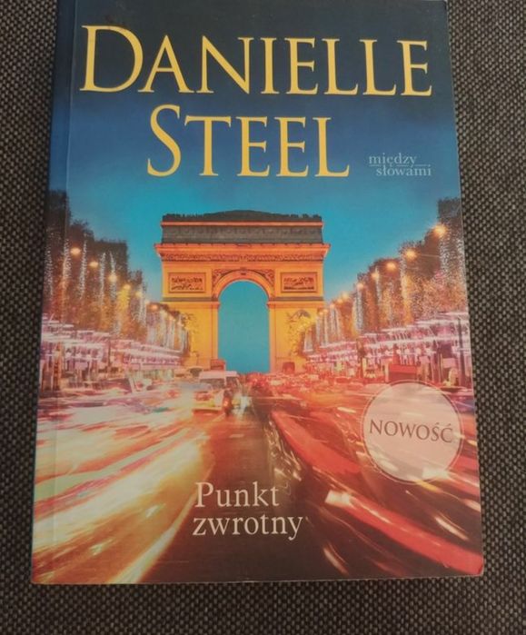 "Punkt zwrotny"D.Steel