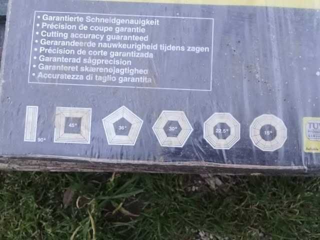 Serra de Esquadrias Manual Nova