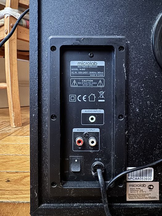 Microlab 2 glośniki z sambuferem