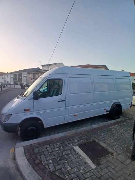 Carrinha Mercedes 416