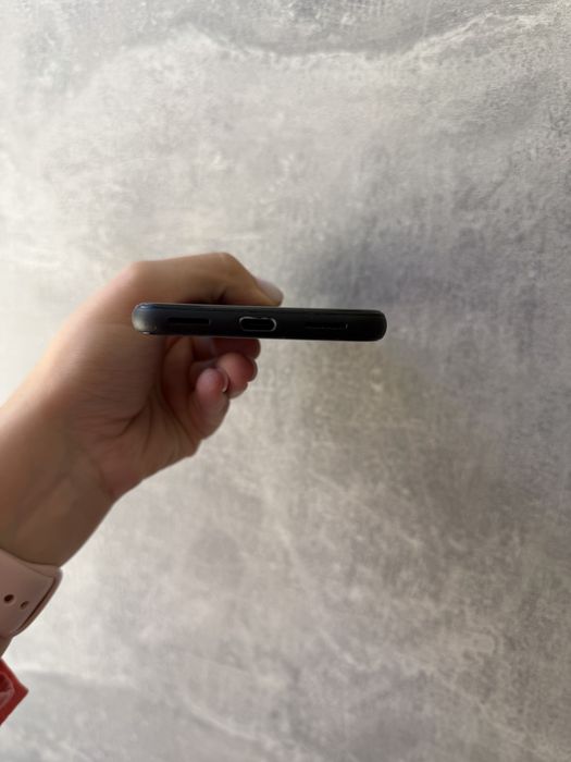 Pixel 4 6/128 в майже ідеальному стані. Гарантія 30 днів