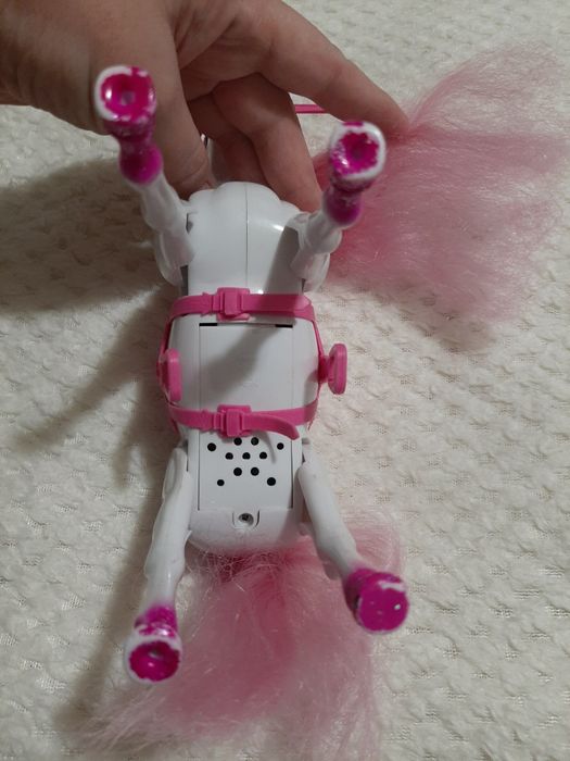 Лошадь ,лошадка,кінь  для барбі .Ходить