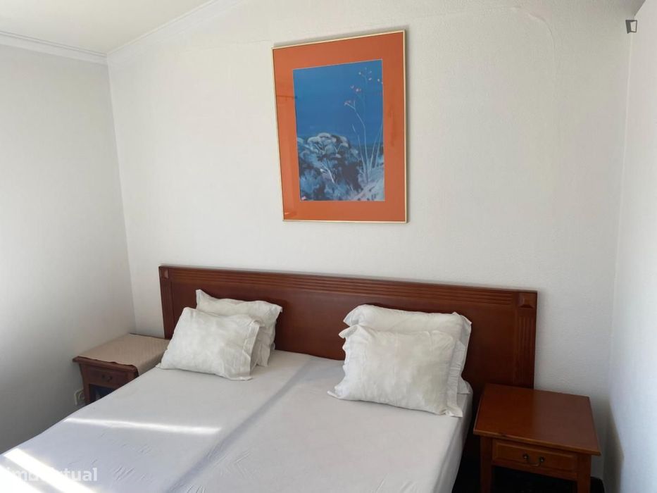 Quarto - localizado em Cascais Lisbon