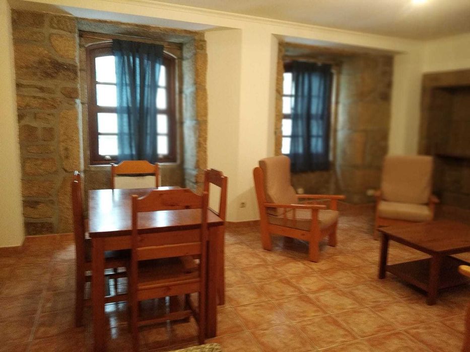 alugo apartamento