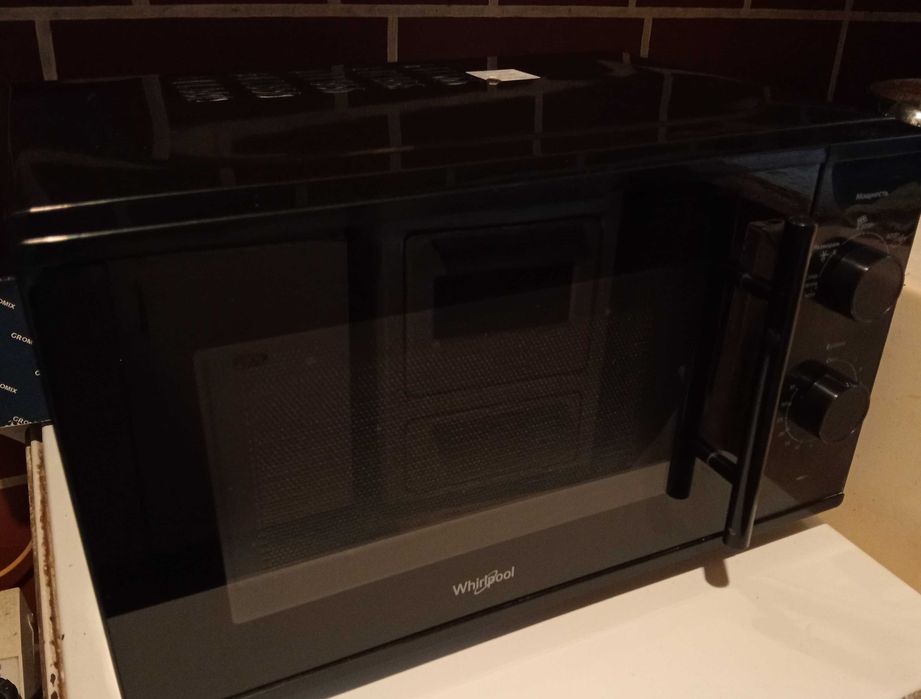 Микроволновая печь WHIRLPOOL MWD 19 BL
