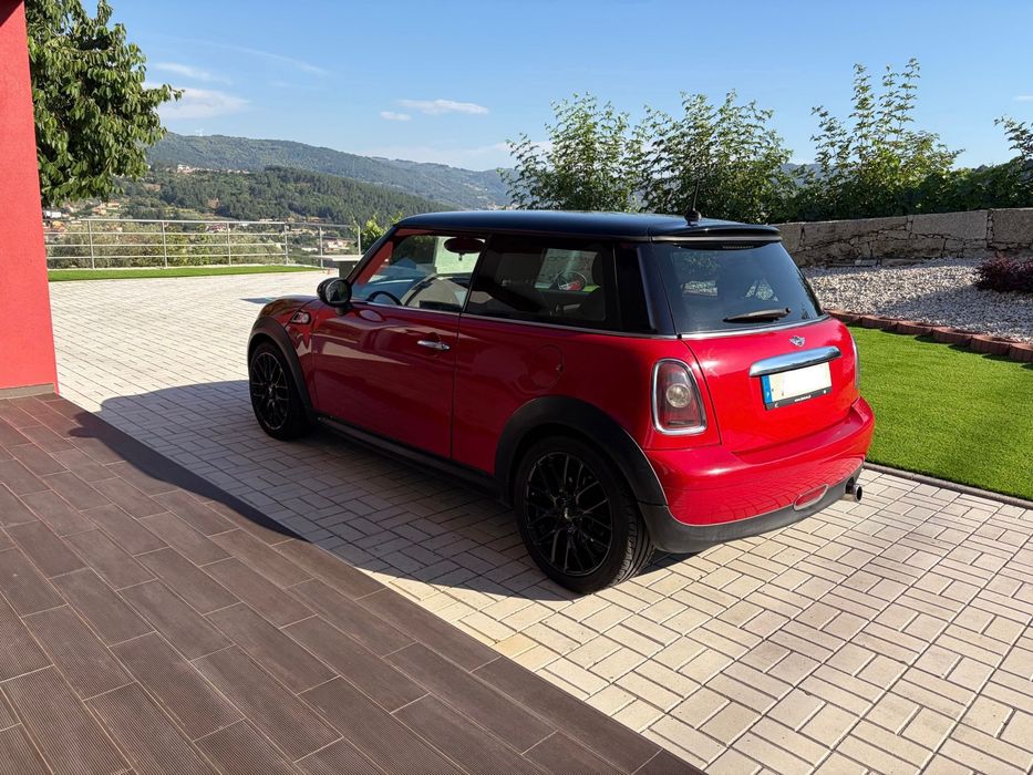 Mini Cooper 2008490630899356160006