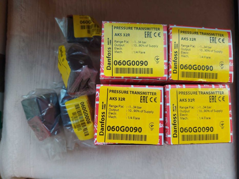 Danfoss 060G0090 AKS32R Датчик давления -1...34 бар, 1/4"