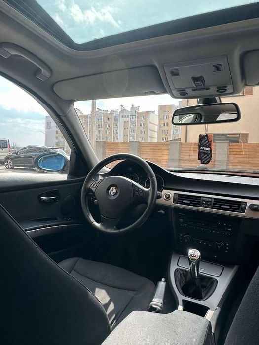 Авто BMW e90 2.0 бензин