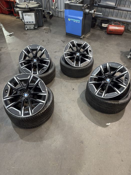 Диски BMW G30 r20 різноширокі