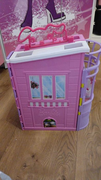 Domk dla lalek Barbie