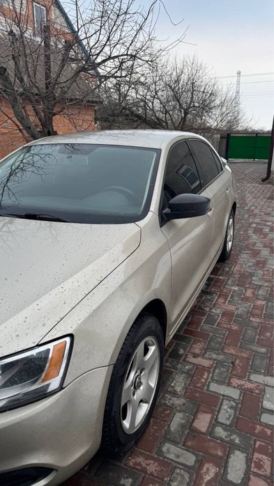 volkswagen jetta  2.0