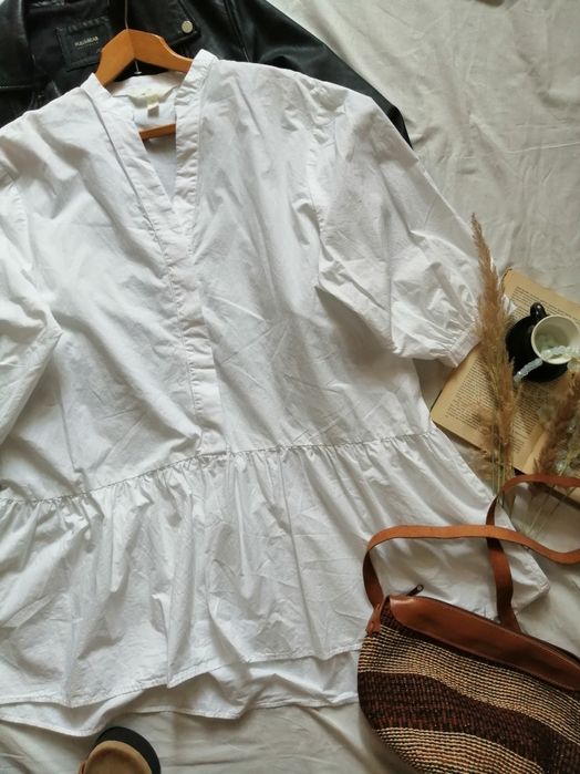 Белое платье H&m  пышные рукава