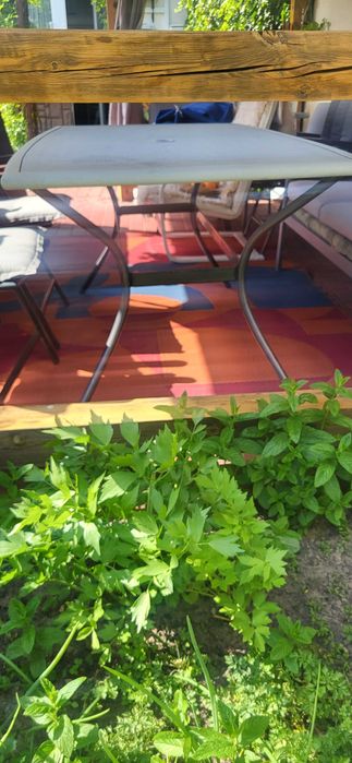 Stół ogrodowy metalowy