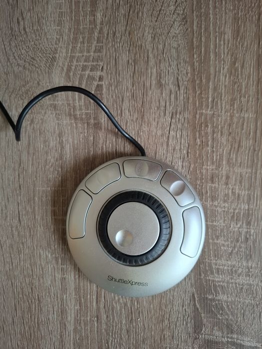 Мышка для видео монтажа Shuttle Xpess.