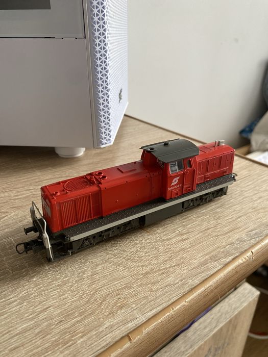 Lokomotywa roco znaleziona na strychu