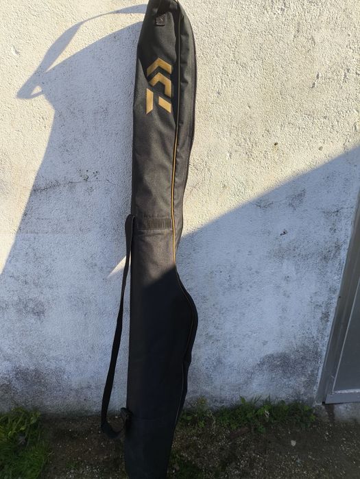Estojo para canas daiwa